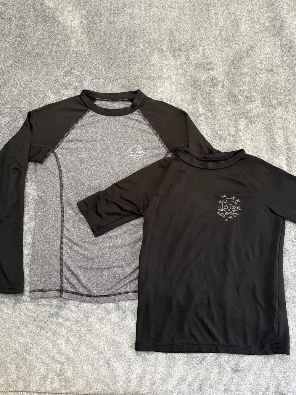 Kids' Rash Guard Tops (Set of 2)